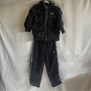 Nike Track Suit Kids Size 5 Black Jacket Pants Hooded Athletic Wind Breaker VTG